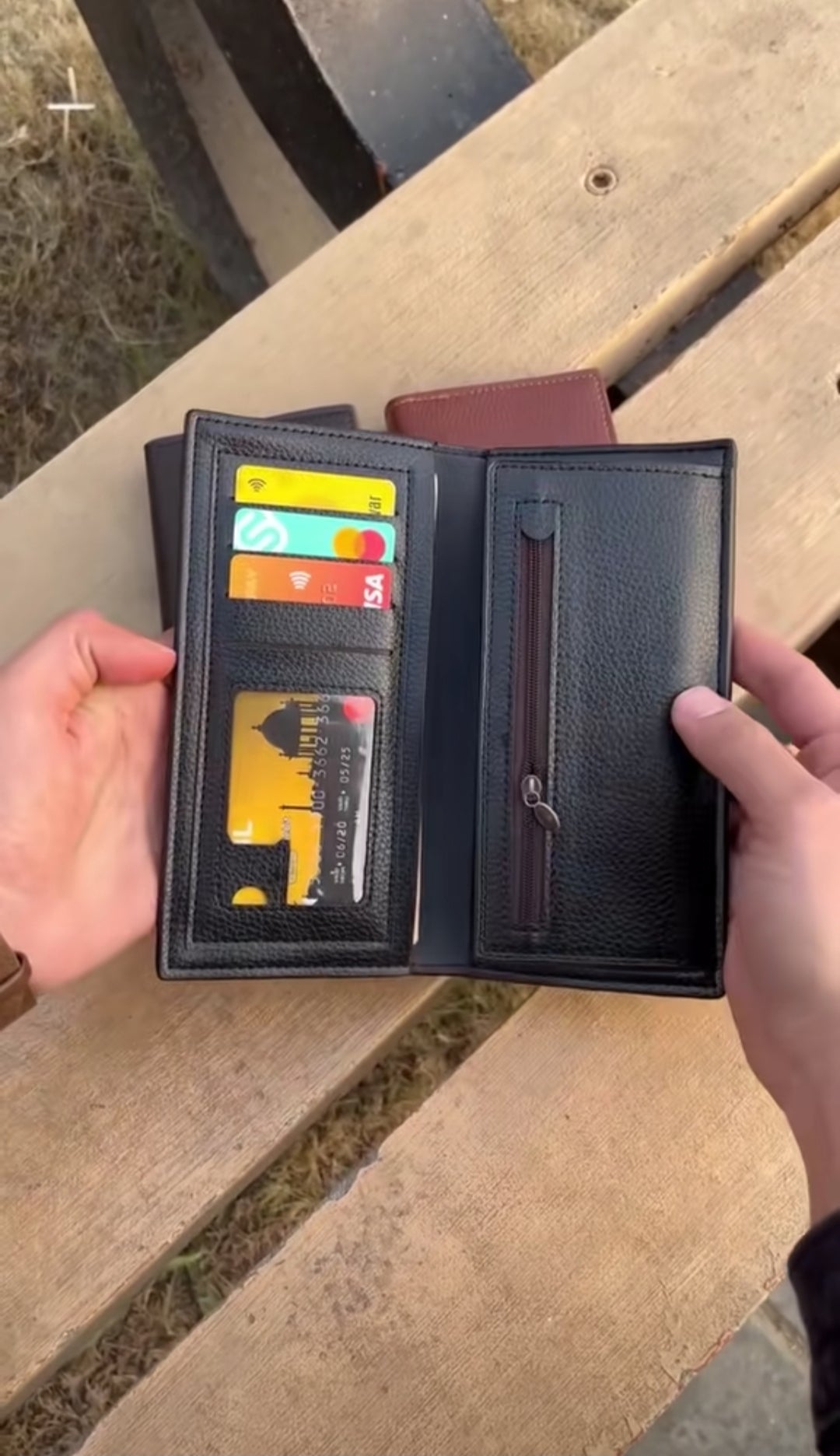 Long Wallet Available in Stock ♥️